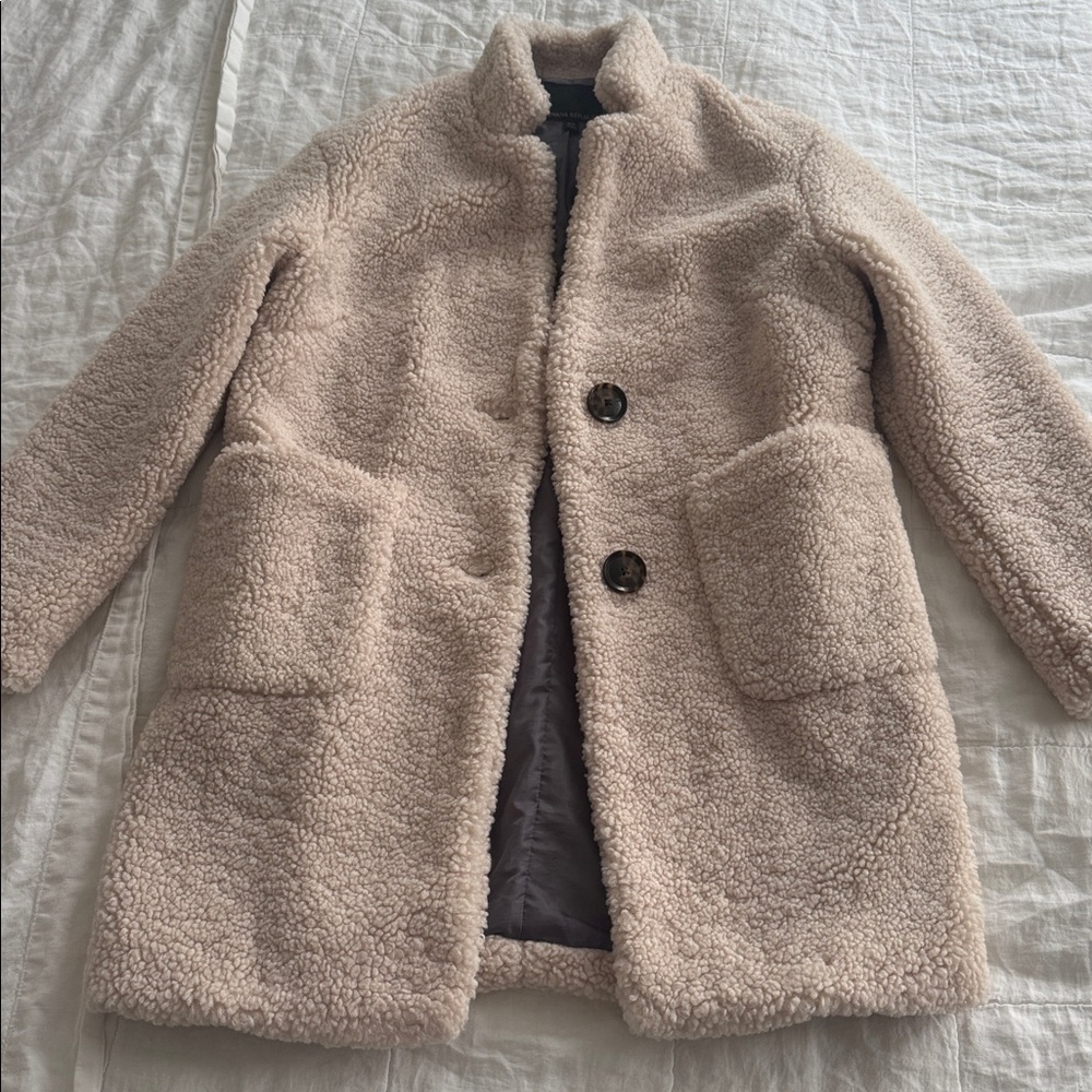 Banana Republic Cream teddy Sherpa Coat